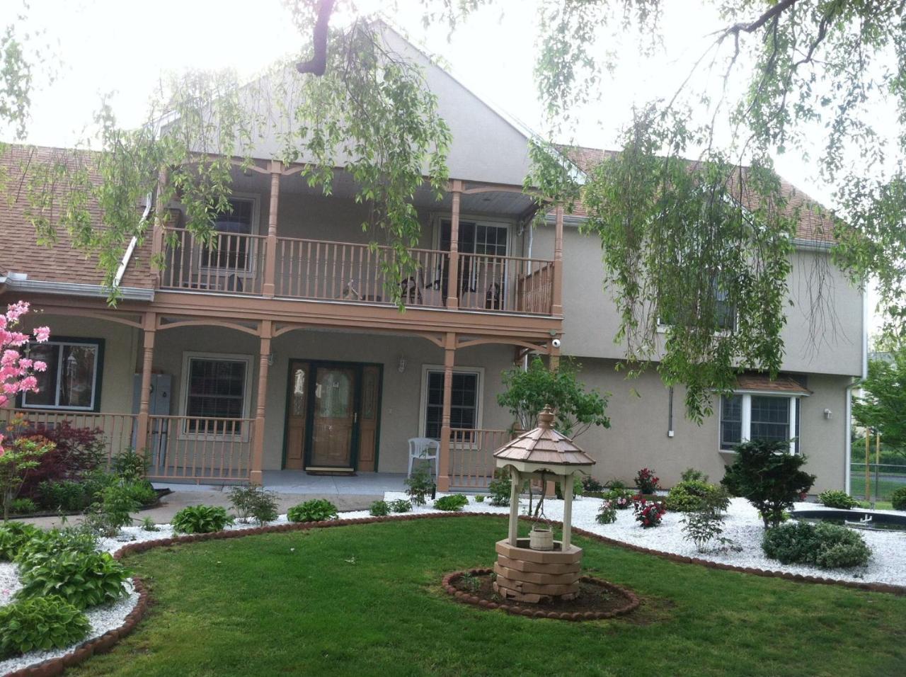 Cheshire Welcome Inn Exterior photo